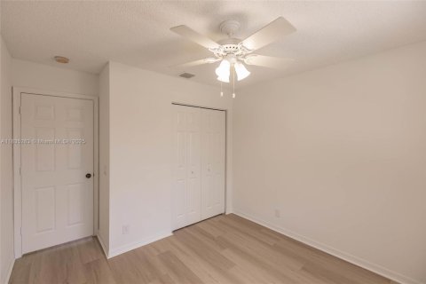 Villa ou maison à vendre à Weston, Floride: 4 chambres, 167.41 m2 № 1818656 - photo 22
