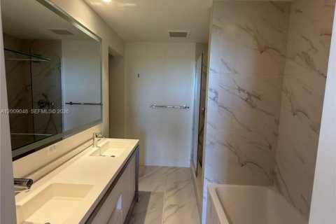 Condominio en venta en Sunrise, Florida, 3 dormitorios, 117.24 m2 № 2192921 - foto 10