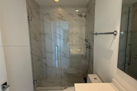 Condominio en venta en Sunrise, Florida, 3 dormitorios, 117.24 m2 № 2192921 - foto 17