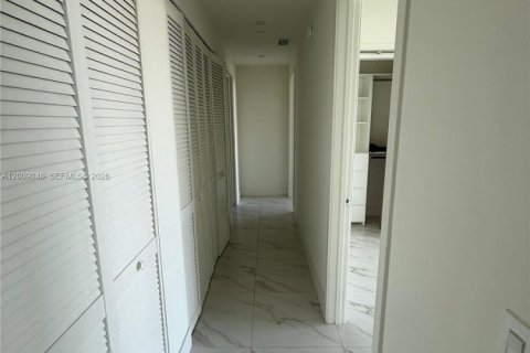 Condominio en venta en Sunrise, Florida, 3 dormitorios, 117.24 m2 № 2192921 - foto 11