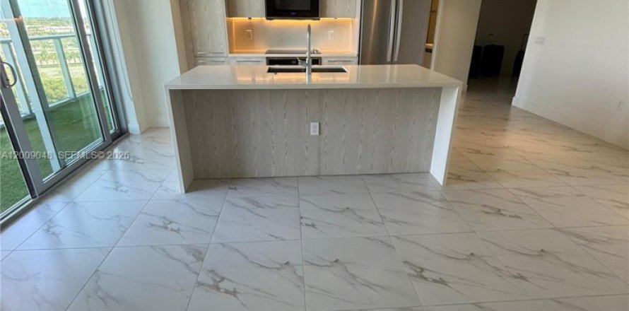 Condominio en Sunrise, Florida, 3 dormitorios  № 2192921