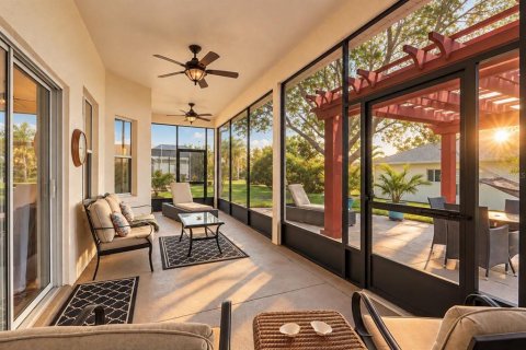 Villa ou maison à vendre à Leesburg, Floride: 2 chambres, 173.82 m2 № 2421732 - photo 2