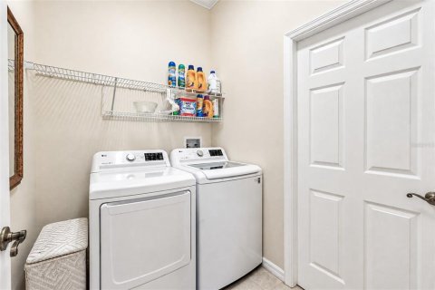 Villa ou maison à vendre à Leesburg, Floride: 2 chambres, 173.82 m2 № 2421732 - photo 27