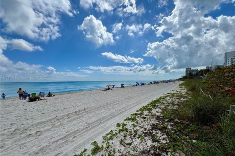 Copropriété à vendre à Miami Beach, Floride: 1 chambre № 1985423 - photo 9