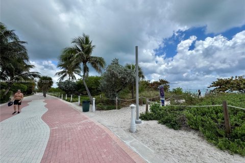 Copropriété à vendre à Miami Beach, Floride: 1 chambre № 1985423 - photo 22