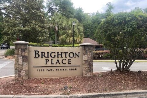 Townhouse in Tallahassee, Florida 3 bedrooms, 158.4 sq.m. № 1680246 - photo 1