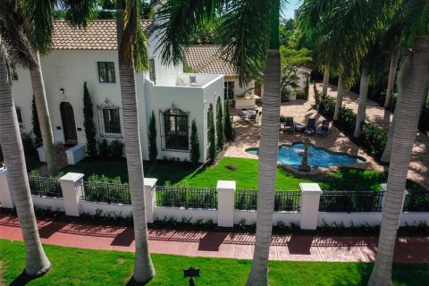 Villa ou maison à vendre à Sarasota, Floride: 4 chambres, 285.21 m2 № 2114559 - photo 4