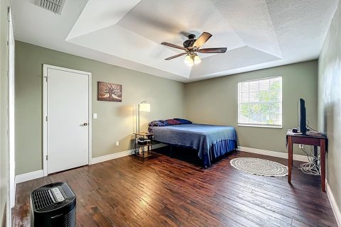 Casa en venta en Orlando, Florida, 5 dormitorios, 259.75 m2 № 1918674 - foto 27