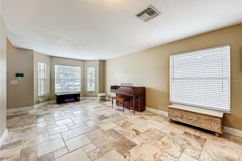 Casa en venta en Orlando, Florida, 5 dormitorios, 259.75 m2 № 1918674 - foto 12