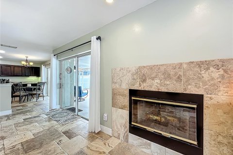 Casa en venta en Orlando, Florida, 5 dormitorios, 259.75 m2 № 1918674 - foto 25