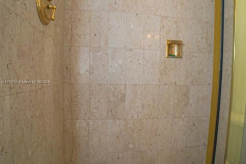 Copropriété à vendre à Miami Beach, Floride: 2 chambres, 132.76 m2 № 1924577 - photo 25