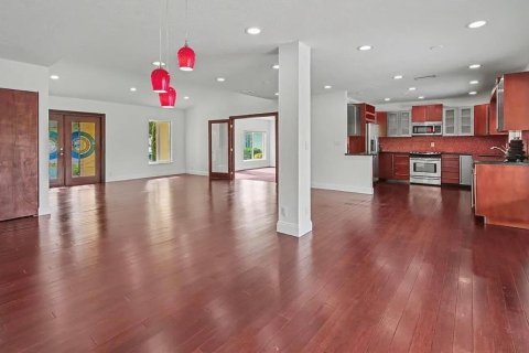 House in Cooper City, Florida 4 bedrooms, 208.47 sq.m. № 2282455 - photo 10
