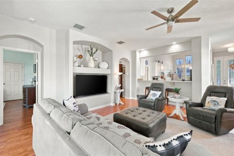 Villa ou maison à vendre à Tavares, Floride: 3 chambres, 142.6 m2 № 2420388 - photo 4