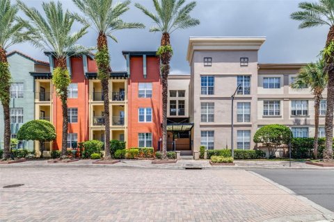 Copropriété à vendre à Tampa, Floride: 1 chambre, 66.98 m2 № 1908788 - photo 1