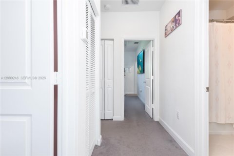 Adosado en venta en Cutler Bay, Florida, 3 dormitorios, 124.02 m2 № 2173591 - foto 14