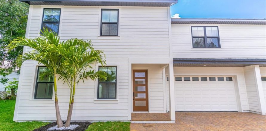 Townhouse in Orlando, Florida 3 bedrooms, 162.67 sq.m. № 1821185