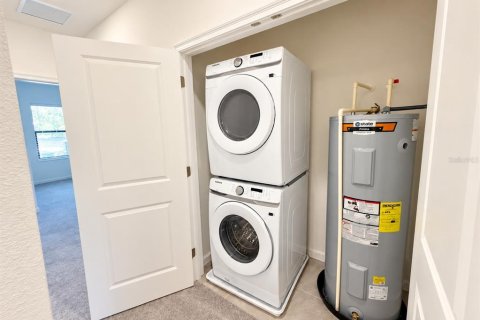 Touwnhouse à vendre à Orlando, Floride: 5 chambres, 177.07 m2 № 2406347 - photo 26
