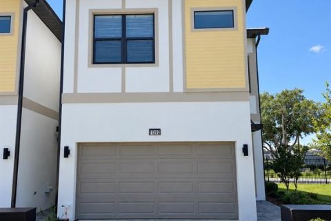 Touwnhouse à Orlando, Floride 5 chambres, 177.07 m2 № 2406347