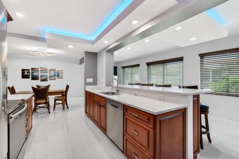 Villa ou maison à Deerfield Beach, Floride 2 chambres, 160.16 m2 № 2147256