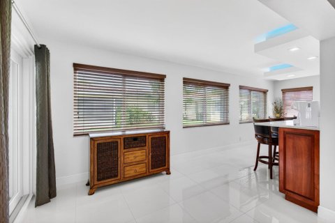 Villa ou maison à vendre à Deerfield Beach, Floride: 2 chambres, 160.16 m2 № 2147256 - photo 19