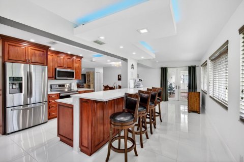 Villa ou maison à vendre à Deerfield Beach, Floride: 2 chambres, 160.16 m2 № 2147256 - photo 22