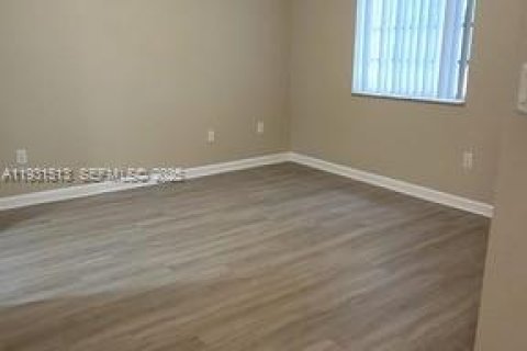 Adosado en venta en Riviera Beach, Florida, 3 dormitorios, 128.21 m2 № 2034753 - foto 8