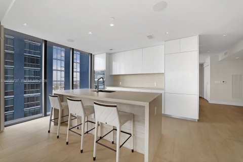 Купить кондоминиум в Майами, Флорида 4 спальни, 234.11м2, № 1995282 - фото 6