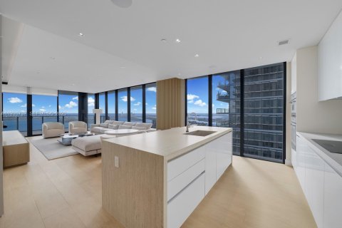 Купить кондоминиум в Майами, Флорида 4 спальни, 234.11м2, № 1995282 - фото 5