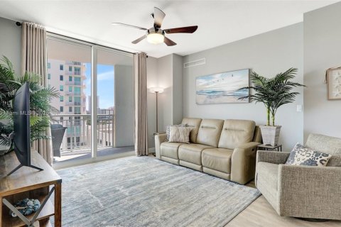 Condominio en venta en Hallandale Beach, Florida, 2 dormitorios, 100.43 m2 № 1707214 - foto 6