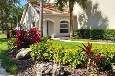 Condominio en alquiler en Bradenton, Florida, 2 dormitorios, 125.6 m2 № 1675059 - foto 2