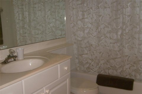 Condominio en alquiler en Bradenton, Florida, 2 dormitorios, 125.6 m2 № 1675059 - foto 17