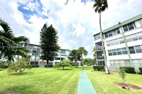 Copropriété à vendre à Hollywood, Floride: 1 chambre, 72.46 m2 № 1920651 - photo 18