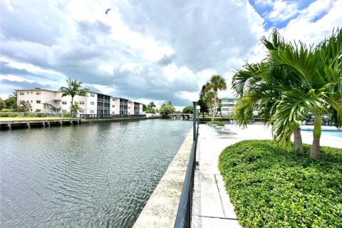 Copropriété à vendre à Hollywood, Floride: 1 chambre, 72.46 m2 № 1920651 - photo 28