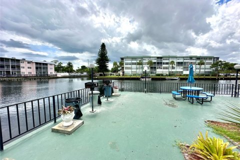 Copropriété à vendre à Hollywood, Floride: 1 chambre, 72.46 m2 № 1920651 - photo 23