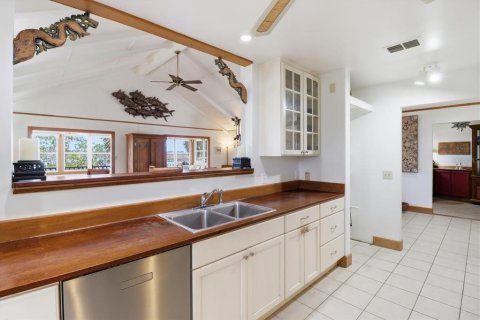 House in Homosassa, Florida 3 bedrooms, 348.1 sq.m. № 2097816 - photo 16
