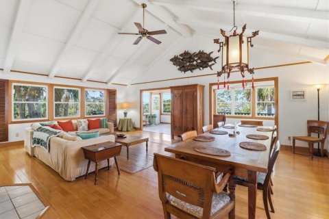 House in Homosassa, Florida 3 bedrooms, 348.1 sq.m. № 2097816 - photo 19