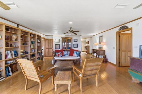 House in Homosassa, Florida 3 bedrooms, 348.1 sq.m. № 2097816 - photo 26