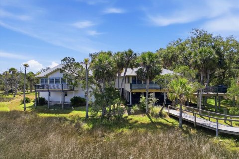 House in Homosassa, Florida 3 bedrooms, 348.1 sq.m. № 2097816 - photo 3