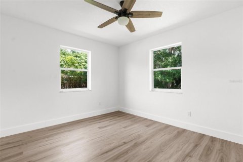House in Spring Hill, Florida 3 bedrooms, 112.78 sq.m. № 1788100 - photo 14