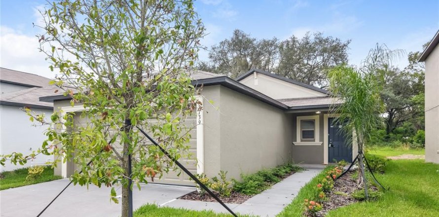 Casa en Riverview, Florida 3 dormitorios, 117.71 m2 № 2117704