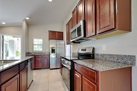 Casa en alquiler en Riverview, Florida, 3 dormitorios, 117.71 m2 № 2117704 - foto 5
