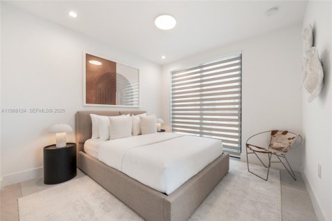 Купить таунхаус в Майами, Флорида 3 спальни, 203.08м2, № 2050614 - фото 17