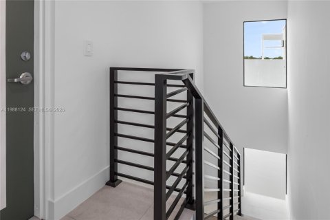 Купить таунхаус в Майами, Флорида 3 спальни, 203.08м2, № 2050614 - фото 20