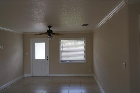 Apartamento en alquiler en Clermont, Florida, 3 dormitorios, 92.9 m2 № 1912914 - foto 4