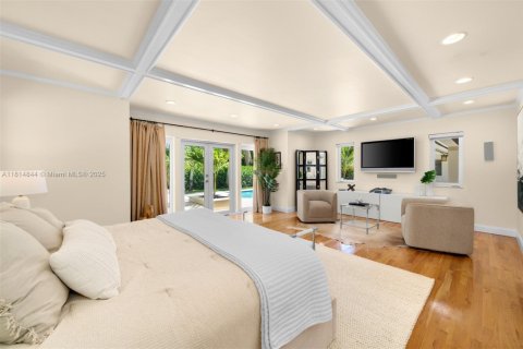 House in Pinecrest, Florida 5 bedrooms, 377.46 sq.m. № 1766700 - photo 24
