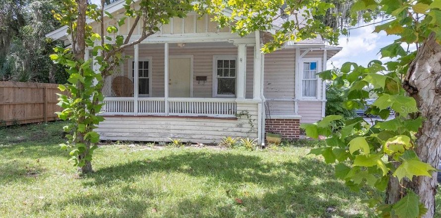 House in DeLand, Florida 2 bedrooms, 84.54 sq.m. № 2378972