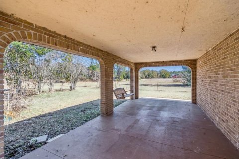 House in Clermont, Florida 3 bedrooms, 150.87 sq.m. № 2148530 - photo 21