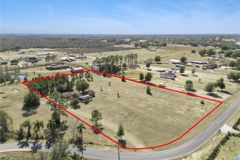 House in Clermont, Florida 3 bedrooms, 150.87 sq.m. № 2148530 - photo 3