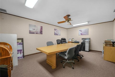 Commercial property in Sanford, Florida № 2207013 - photo 5