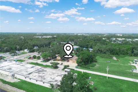 Commercial property in Sanford, Florida № 2207013 - photo 11